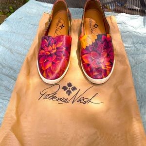 Patricia Nash Lola multi color print slip on flats leather Women’s Size US 7 M